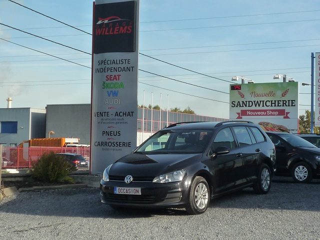 VW GOLF VARIANT TREND 1.6TDI 105CV-2015-13900€