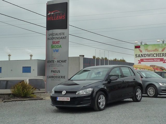 VW GOLF 5P. TREND 1.6TDI 105CV-2015-14200€