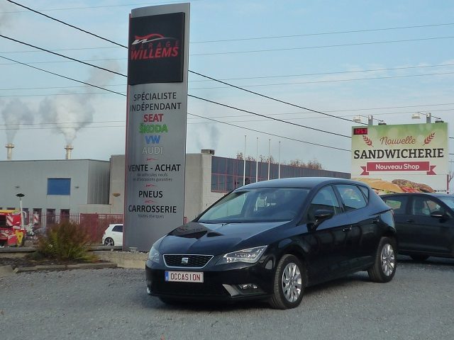 SEAT LEON 5P STYLE 1.6TDI 105CV -2013 -9900€