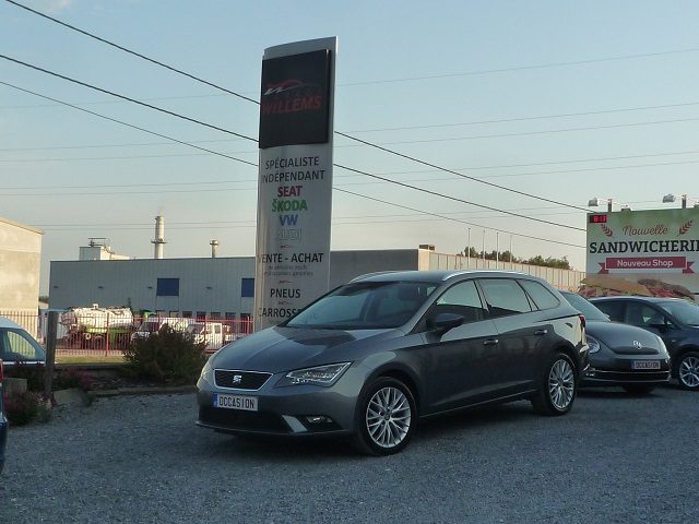 SEAT LEON ST STYLE 1.2TSI 110CV/6V-2017-14900€
