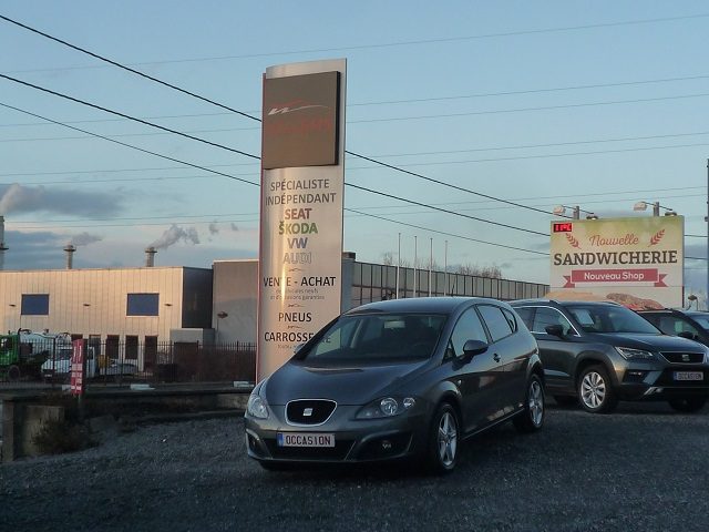 SEAT LEON COPA 1.6TDI 90CV – 2012 – 7200€